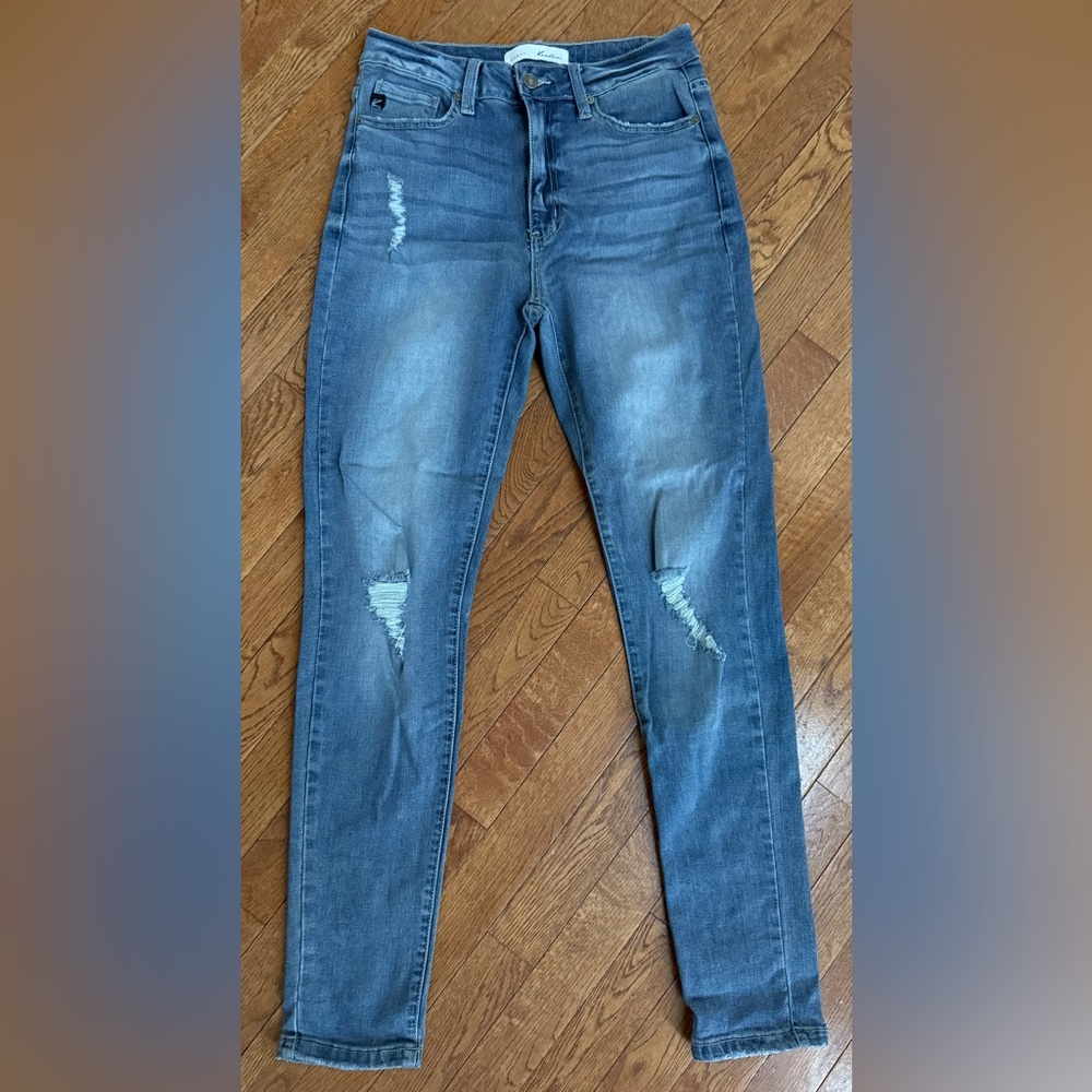 KanCan Curvy Distressed Women Jeans Size 9/28
